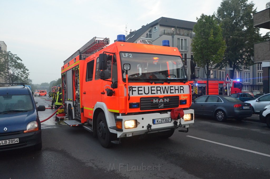 Feuer 2 Koeln Zollstock Gottesweg P101.JPG - Miklos Laubert